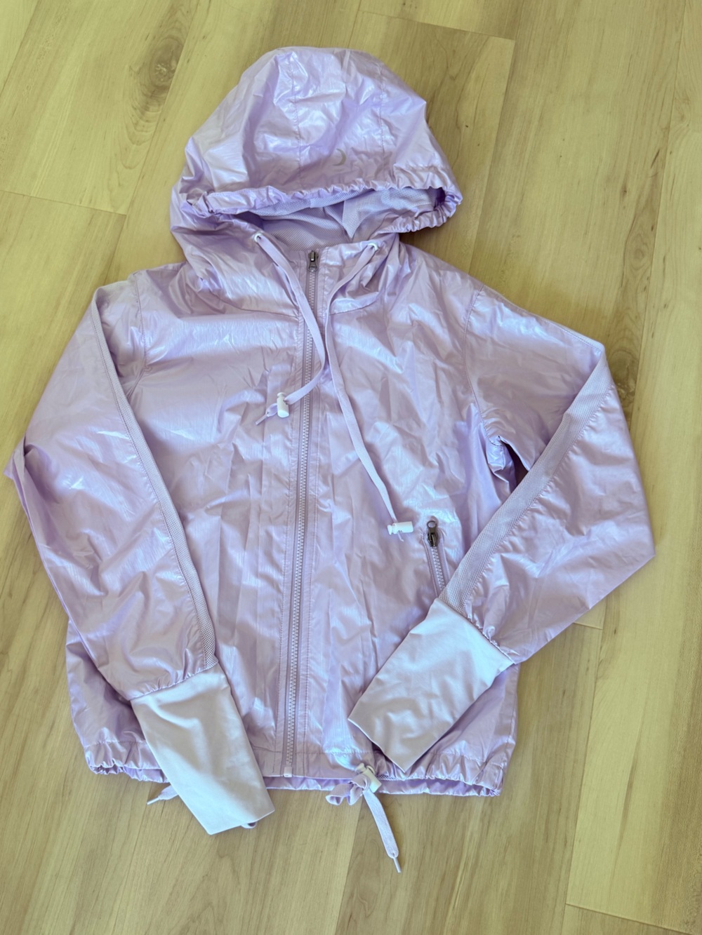 NWOT ZYIA Lilac Hooded Windbreaker Jacket with Zip Pockets size XS